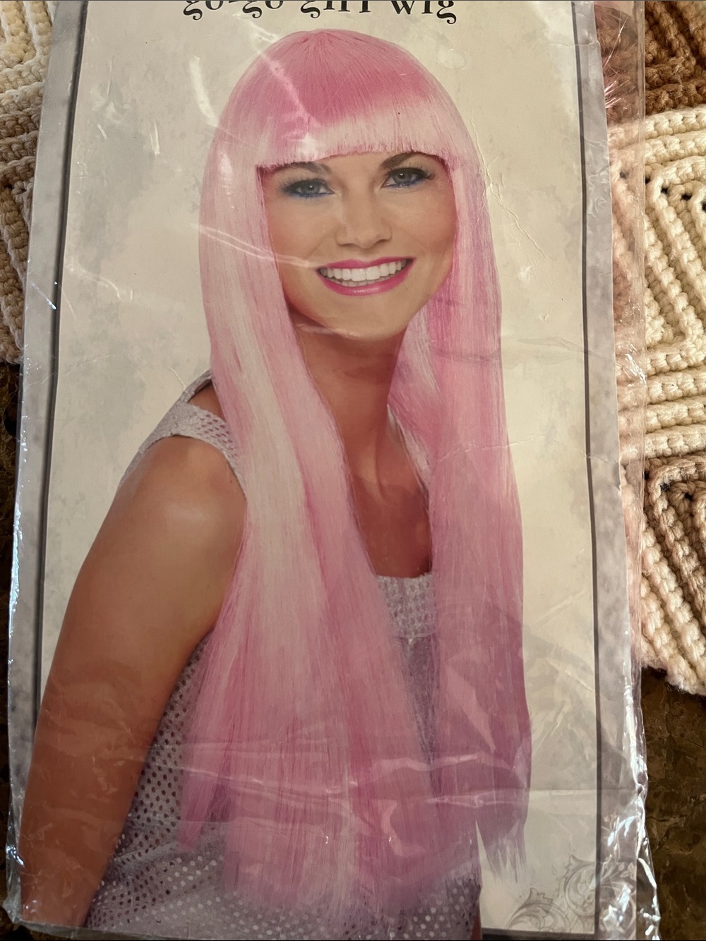 🆕 Go-go Girl Costume Wig Pink Hair Bangs